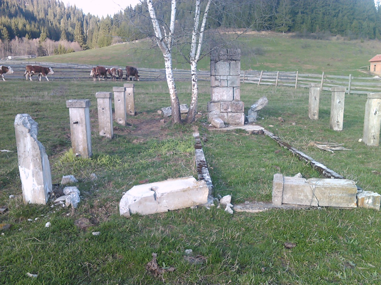 spomenik u okruglici