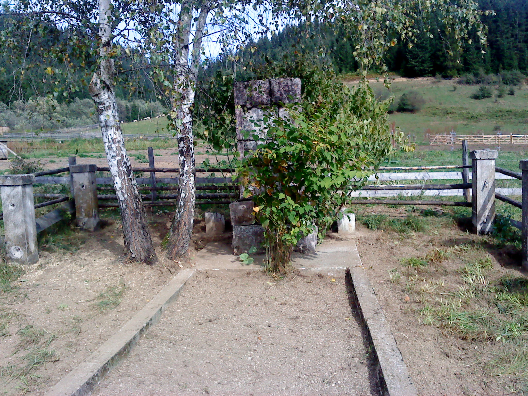 spomenik u okruglici