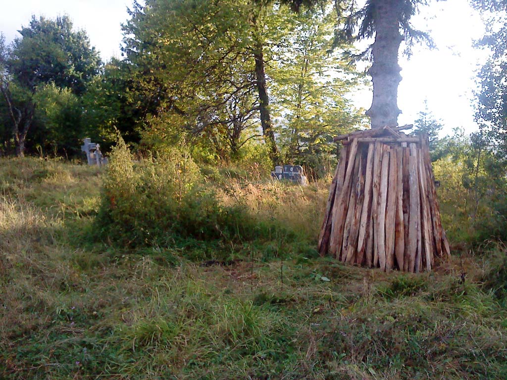 Оkruglica_Kunosici_groblje