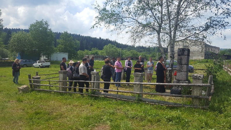 parastos_na_okruglici